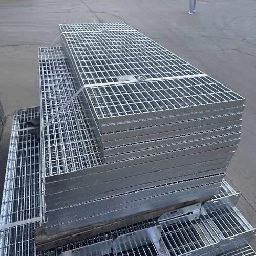 鋼格板的隱形實力揭秘，遠比你想象的強大